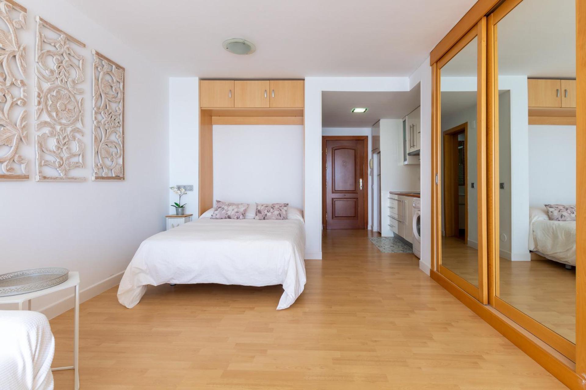 Roca Chica - Parking - Frente Playa - Terraza - Wifi - Bajondillo Y Carihuela Leilighet Torremolinos Eksteriør bilde